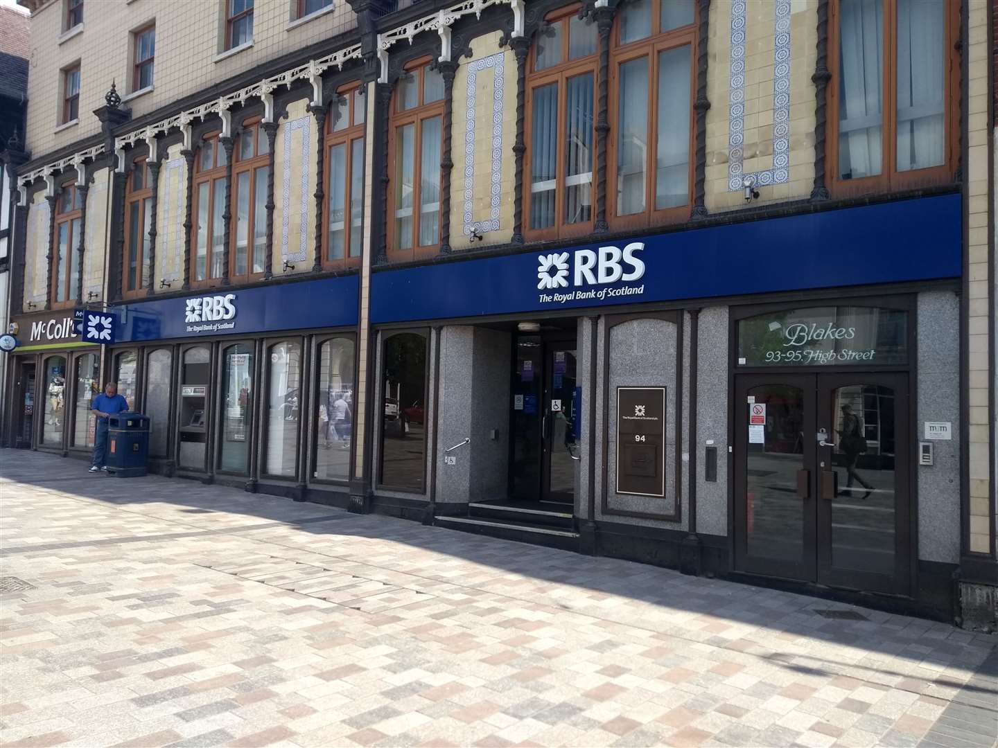 Plans for an Indian restaurant to take over the former Royal Bank of Scotland in Jubliee Square, Maidstone, have been submitted