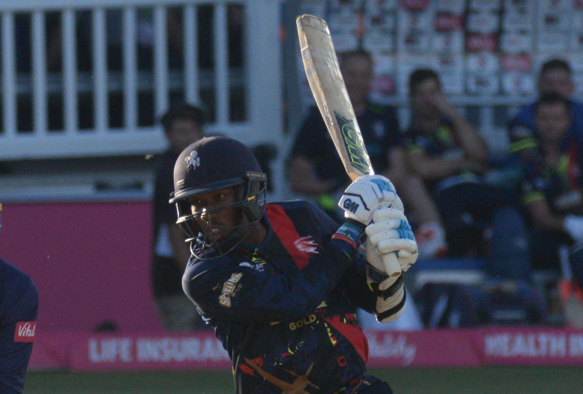 Daniel Bell-Drummond. Picture: Chris Davey. (3664892)