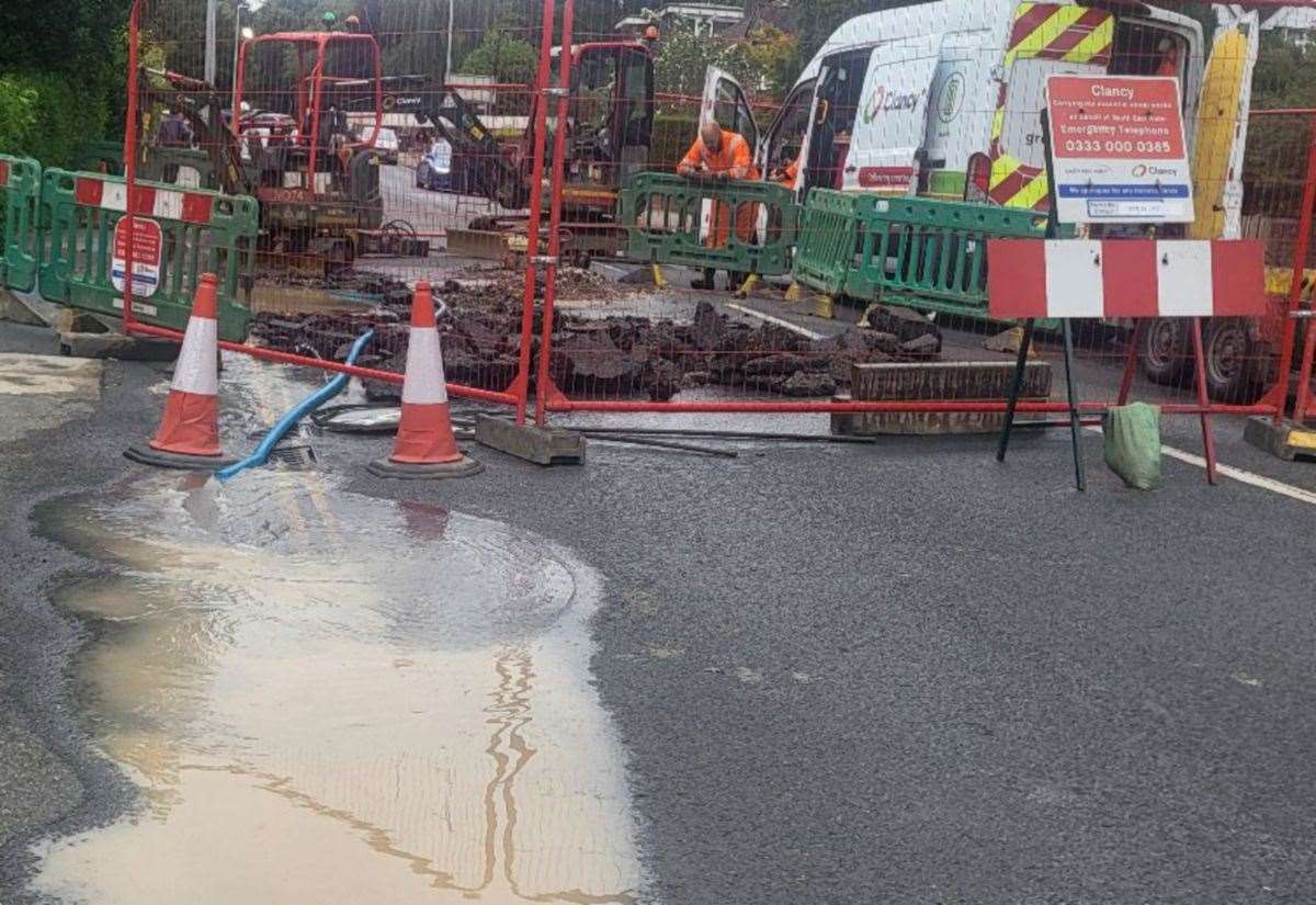 A burst water main has shut New Dover Road in Canterbury in both directions