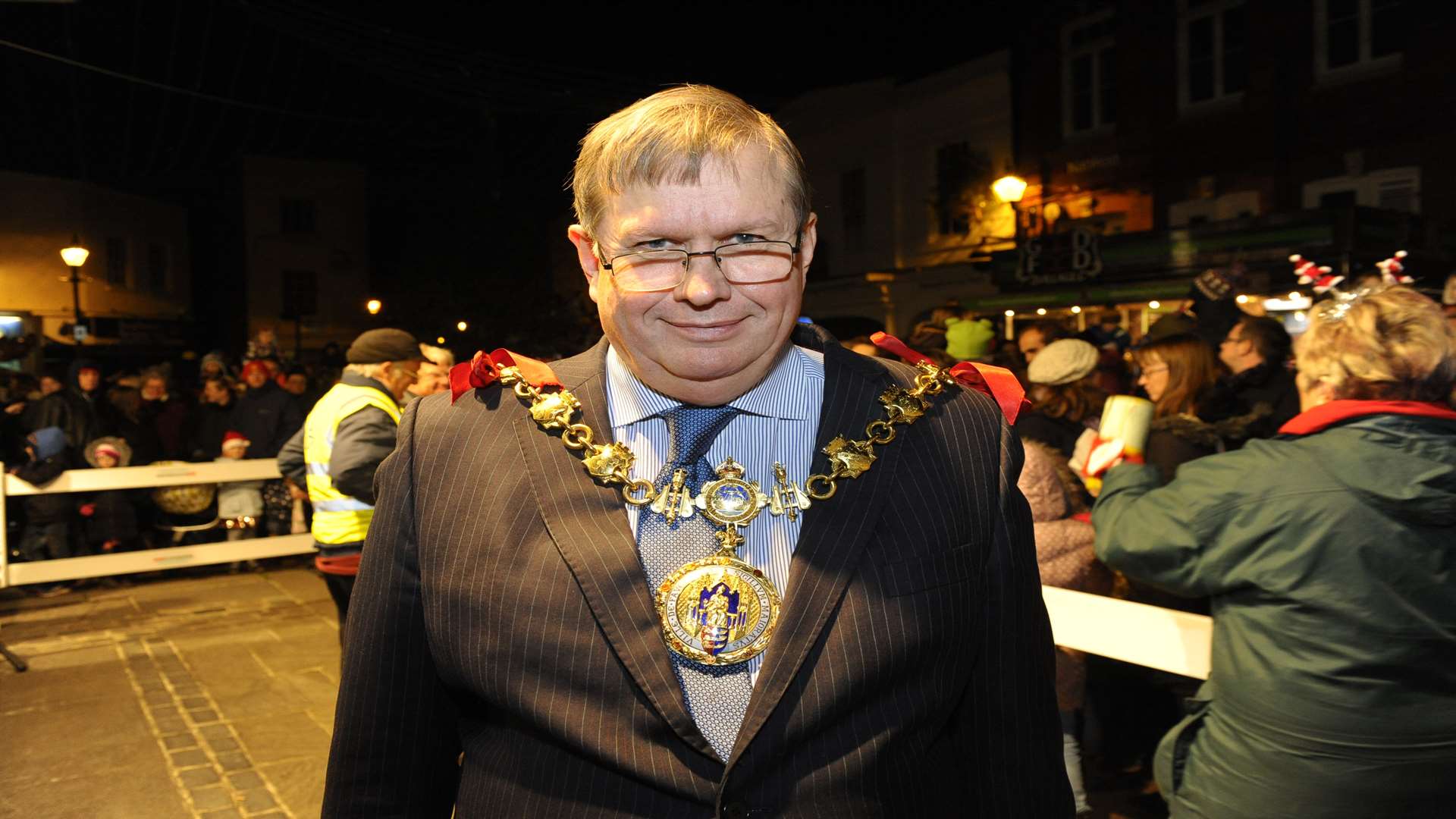 Faversham Christmas lights switch-on