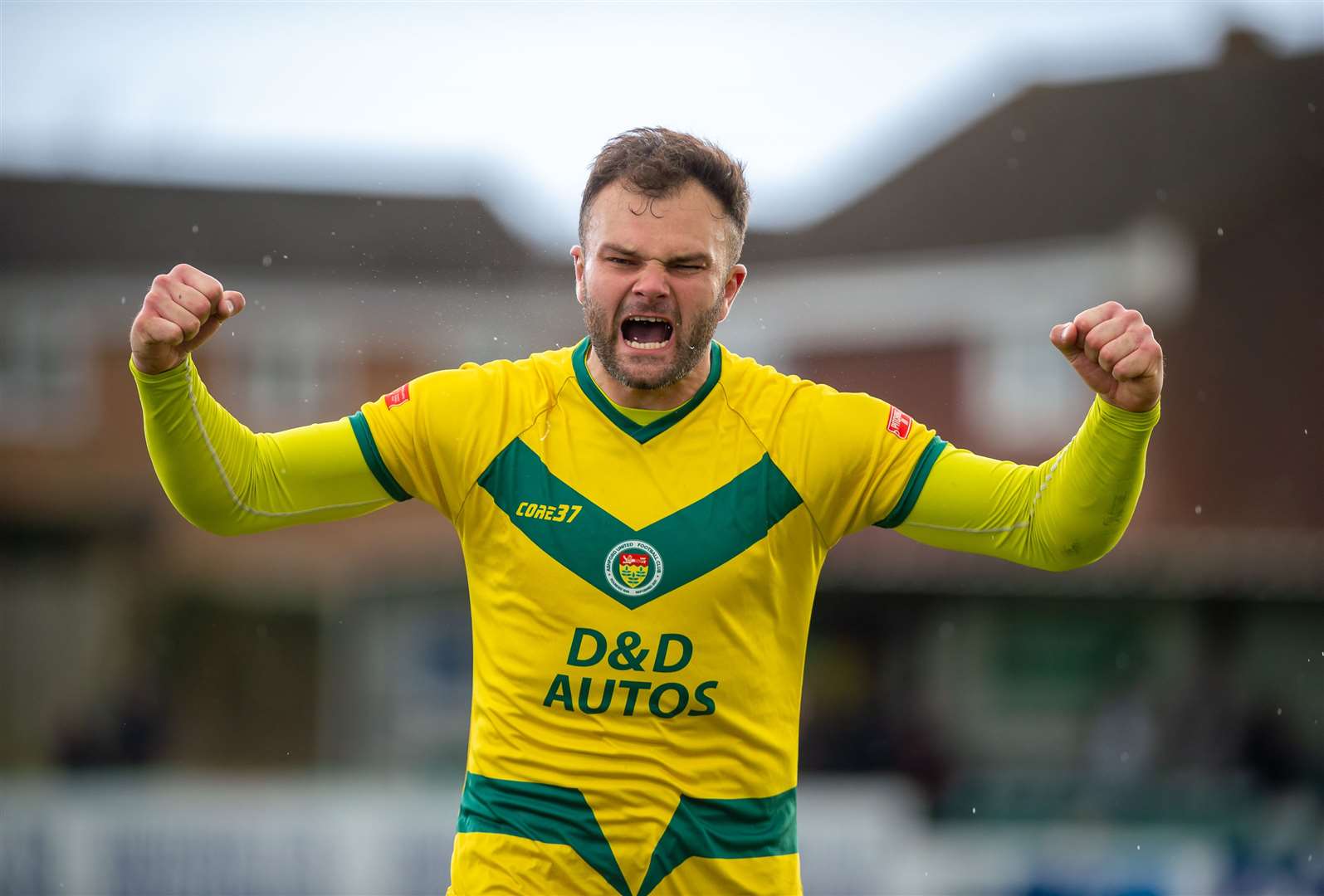 Looks what it means to Gary Lockyer after his clincher at VCD Picture: Ian Scammell
