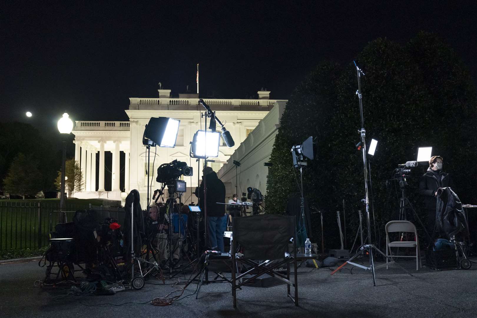 Members of the media work outside the West Wing of the White House (Alex Brandon/AP)