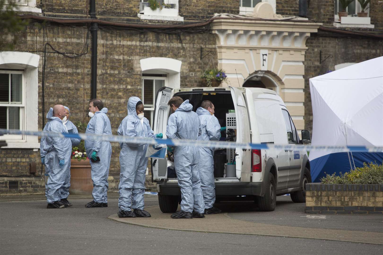 KMG GROUP USE ONLYConditions of Use: Must credit SWNSSlug: semple df DF 201016Caption: Police at the Southwark Estate where human remains were found 200ft from where missing PC Gordon Semple was last seenLocation: DartfordCategory: Courts & InquestsByline: SWNSContact Name: SWNSContact Email: Contact Phone: (0)1179066550Uploaded By: Sandra HEMBERYCopyright: SWNSOriginal Caption:Police at the Southwark Estate where human remains were found 200ft from where missing PC Gordon Semple was last seen. (file pic) See National News story NNMURDER: An Italian social worker accused of strangling a policeman and chopping up his body after meeting him on Grindr denied murder today (Fri). Stefano Brizzi is alleged to have met 59-year-old PC Gordon Semple on the gay dating app. The 50-year-old is said to have killed PC Semple, who worked for the Metropolitan Police, at his flat on the Peabody Estate in Southwark, south London. PC Semple, who lived in Greenhithe, Kent, was reported missing by his partner, Gary Meeks, 49, after he failed to return home from work on April 1 this year. FM4549953 (1589269)