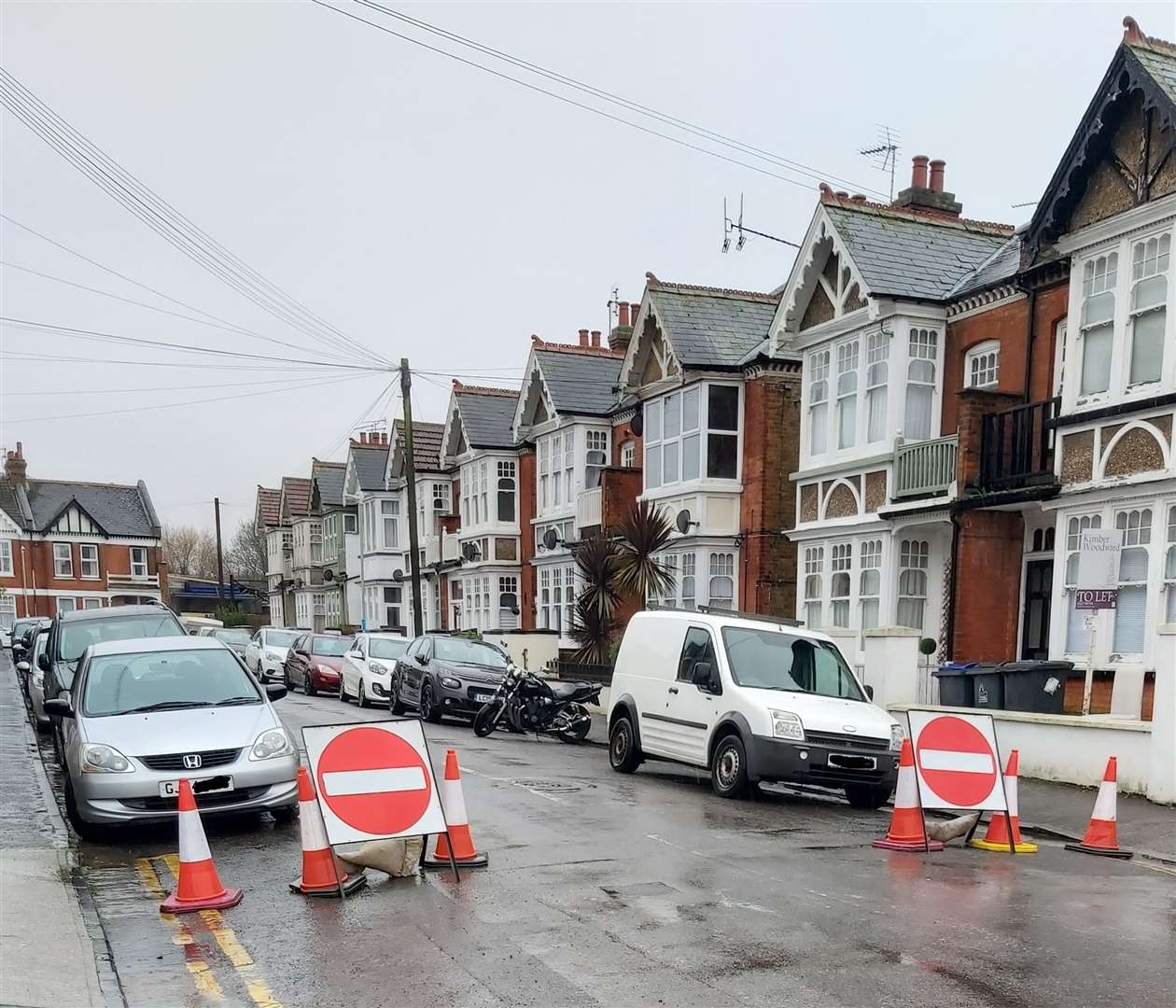 Herne Bay business warns drivers flouting one-way system in Canterbury ...