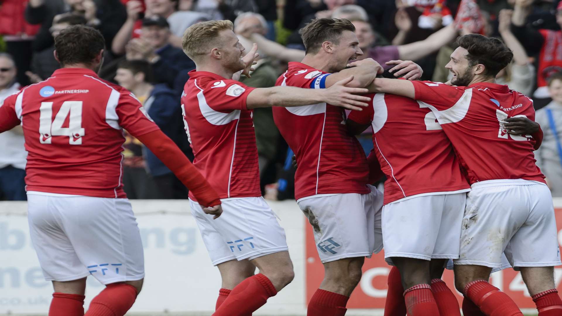 Dave Winfield (centre) celebrates Ebbsfleet's semi-final win over Hampton & Richmond Picture: Andy Payton