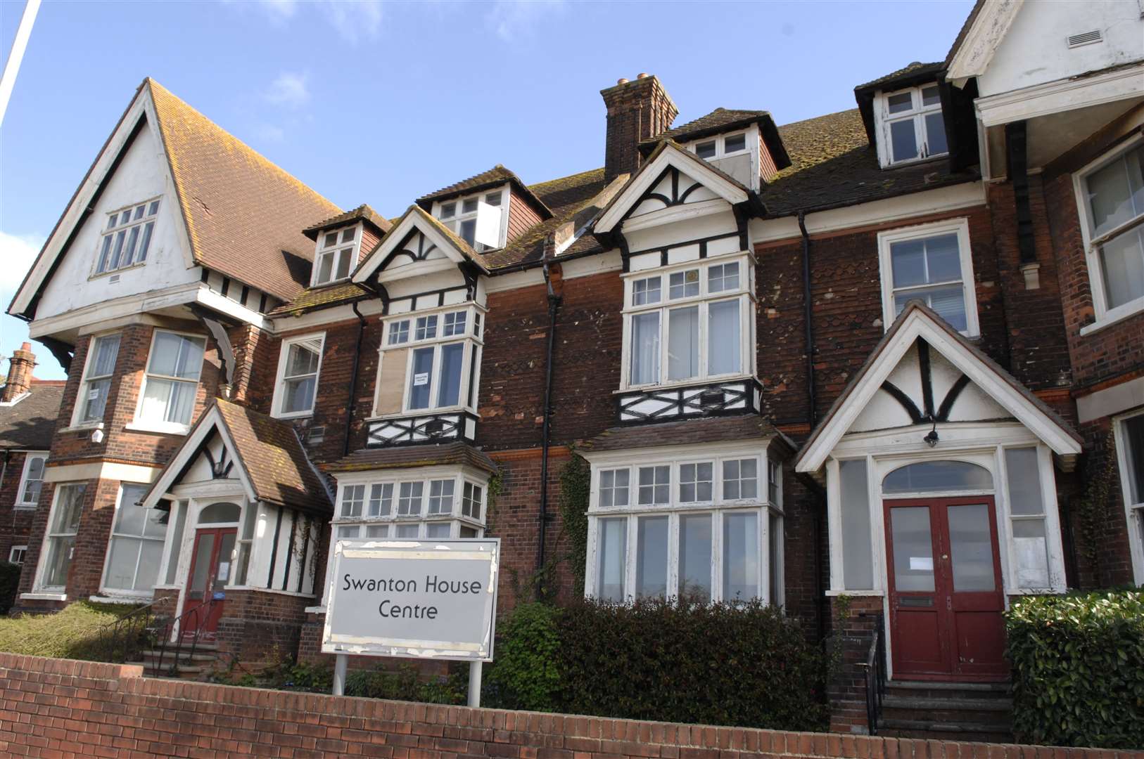 Swanton House while it was still in use as a Kent County Council facility in 2008