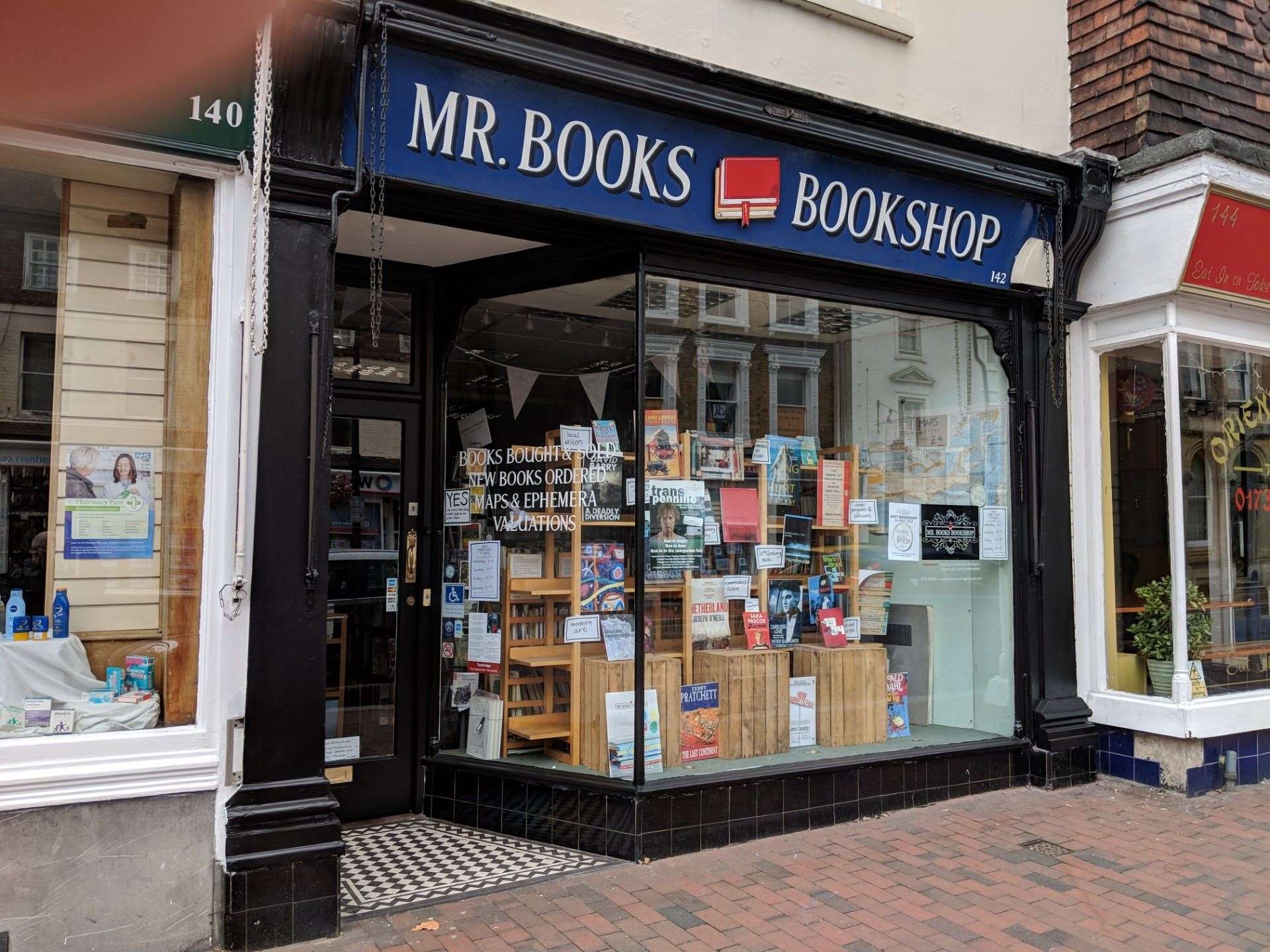 The bookshop has been offering online orders and delivery since closing in March (36222022)