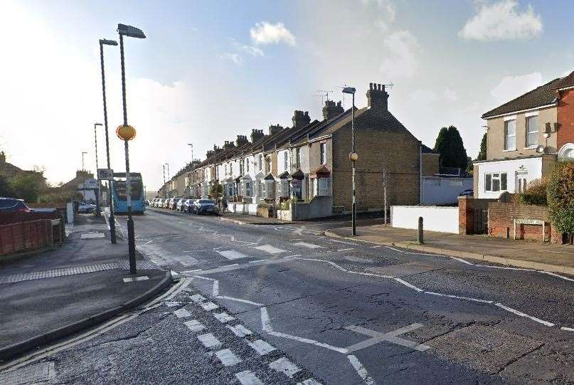 Frindsbury Road, near to Frindsbury Hall, was shut this evening