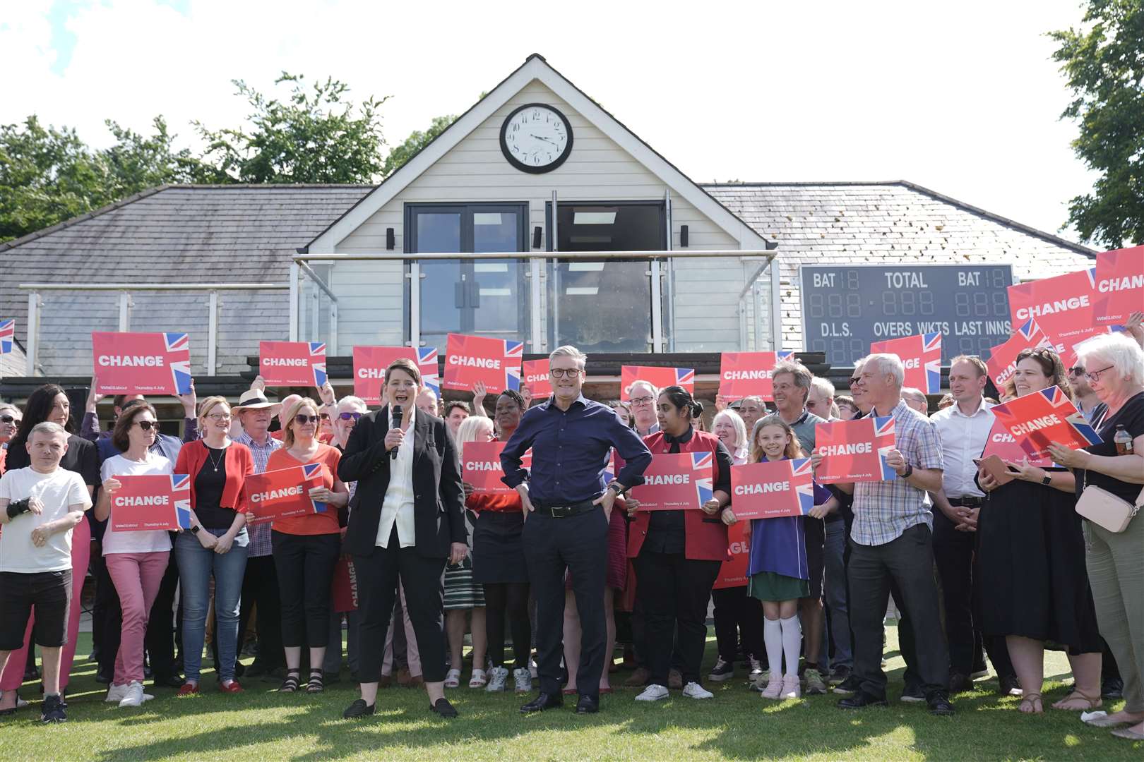 Labour Party leader Sir Keir Starmer and local parliamentary candidate Olivia Bailey during a visit to Douai Park Tennis Club, Reading (Stefan Rousseau/PA)