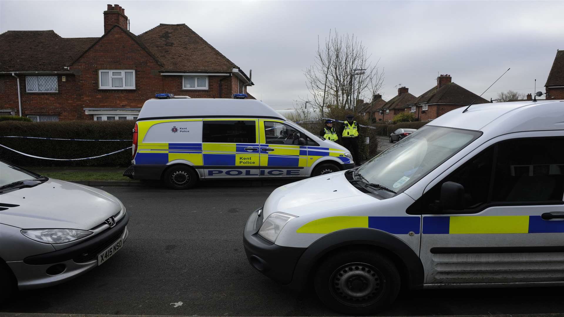 There was a large police presence in The Avenue. Picture: Tony Flashman.