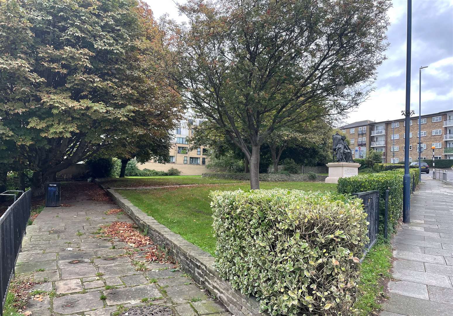 Scheme to improve ‘secluded’ St Andrew’s Gardens in Gravesend town centre approved amid anti-social behaviour concerns