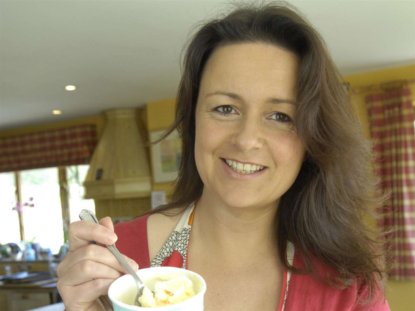 Sally Newall founded Simply Ice Cream in Bonnington