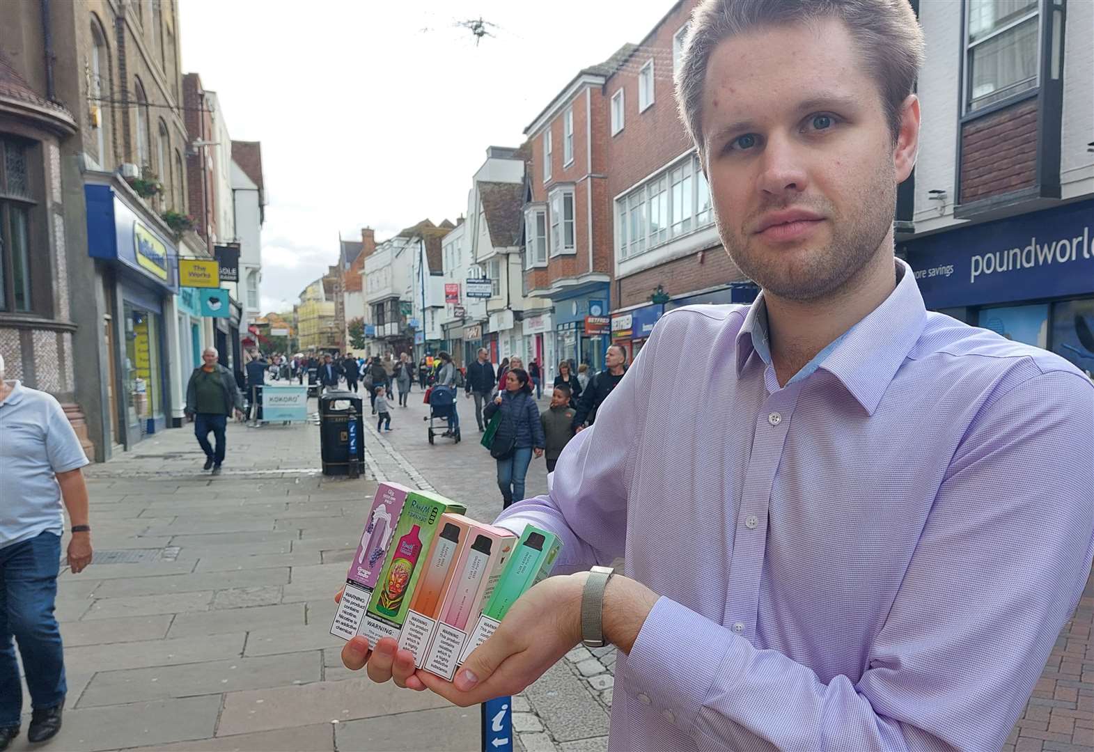 illegal-disposable-vapes-being-sold-in-canterbury-high-street-shops