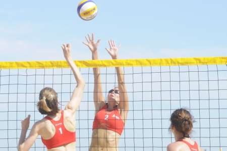 Action on one of the main courts at the 2010 Margate Masters beach volleyball tournament