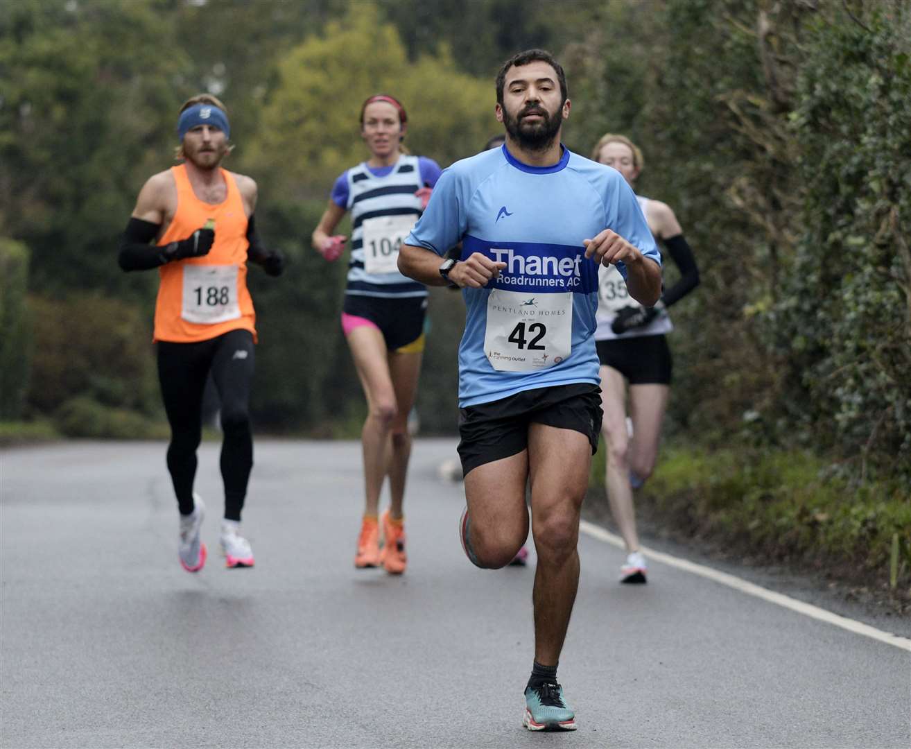 Jay Bailey of Thanet Road Runners finds some space. Picture: Barry Goodwin (62013880)