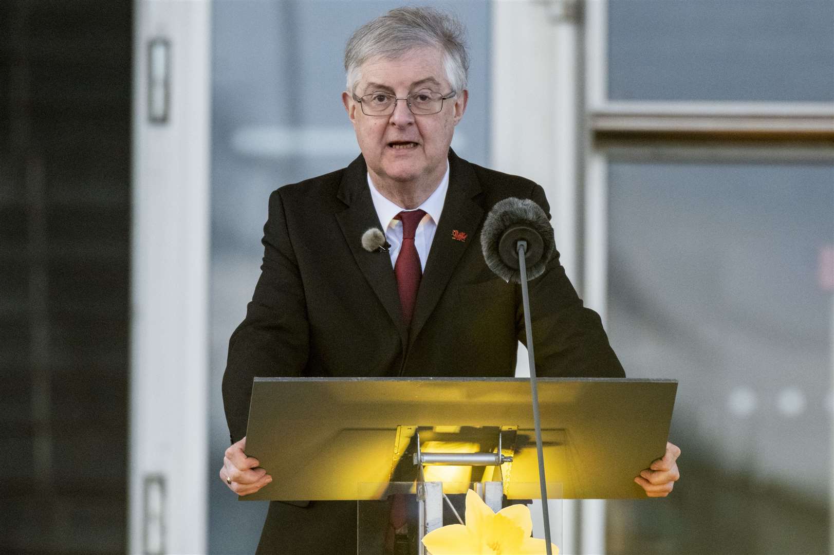 Mark Drakeford has warned Welsh citizens against taking foreign holidays because of the risk of bringing back new variants of coronavirus