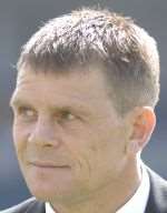 Andy Hessenthaler has signed Dover old boy Jake Leberl on a one-year deal