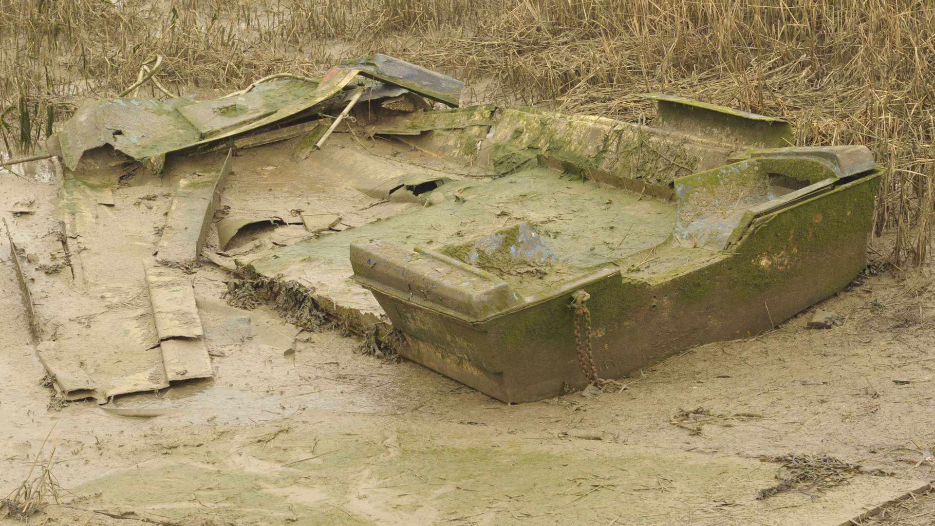 River Medway at Sharps Green/Horrid Hill, Lower Rainham. Boat graveyard. Rotting hulks and boats