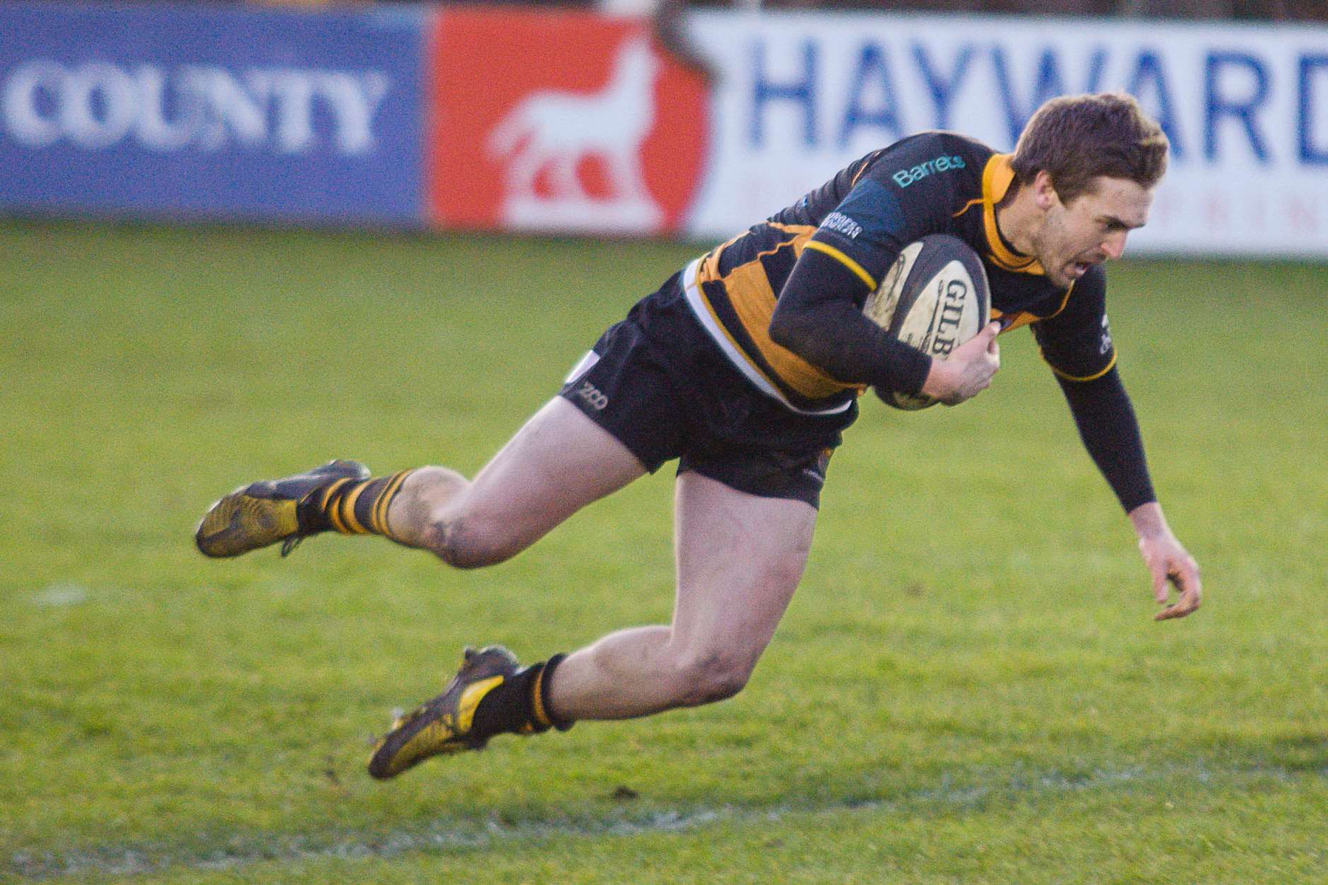 Martyn Beaumont on his way to a hat-trick. Picture: Alan Langley.