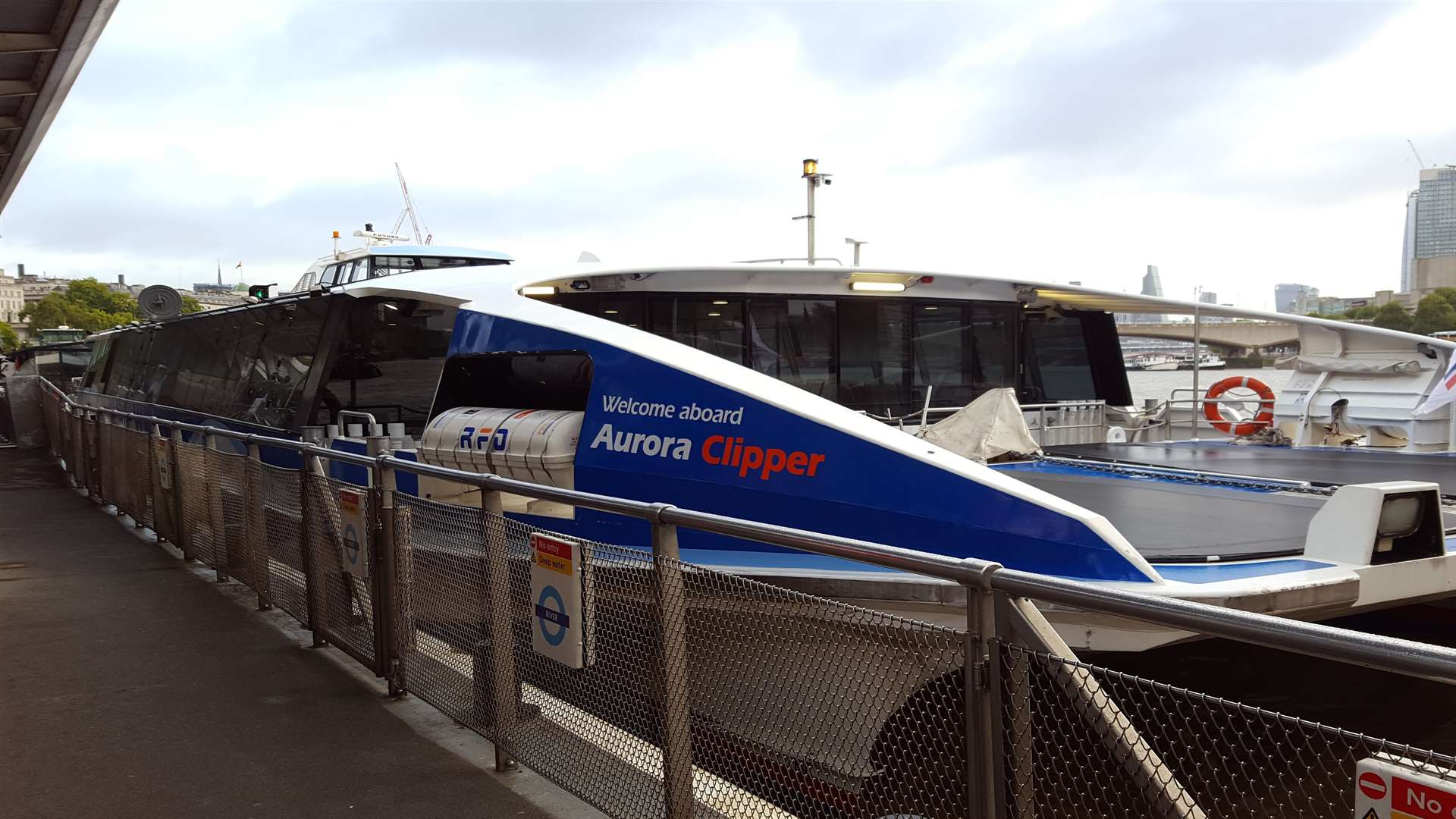 The clipper service arriving in London