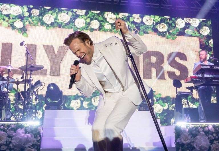 We review Olly Murs as he brings his Marry Me tour to Dreamland in Margate