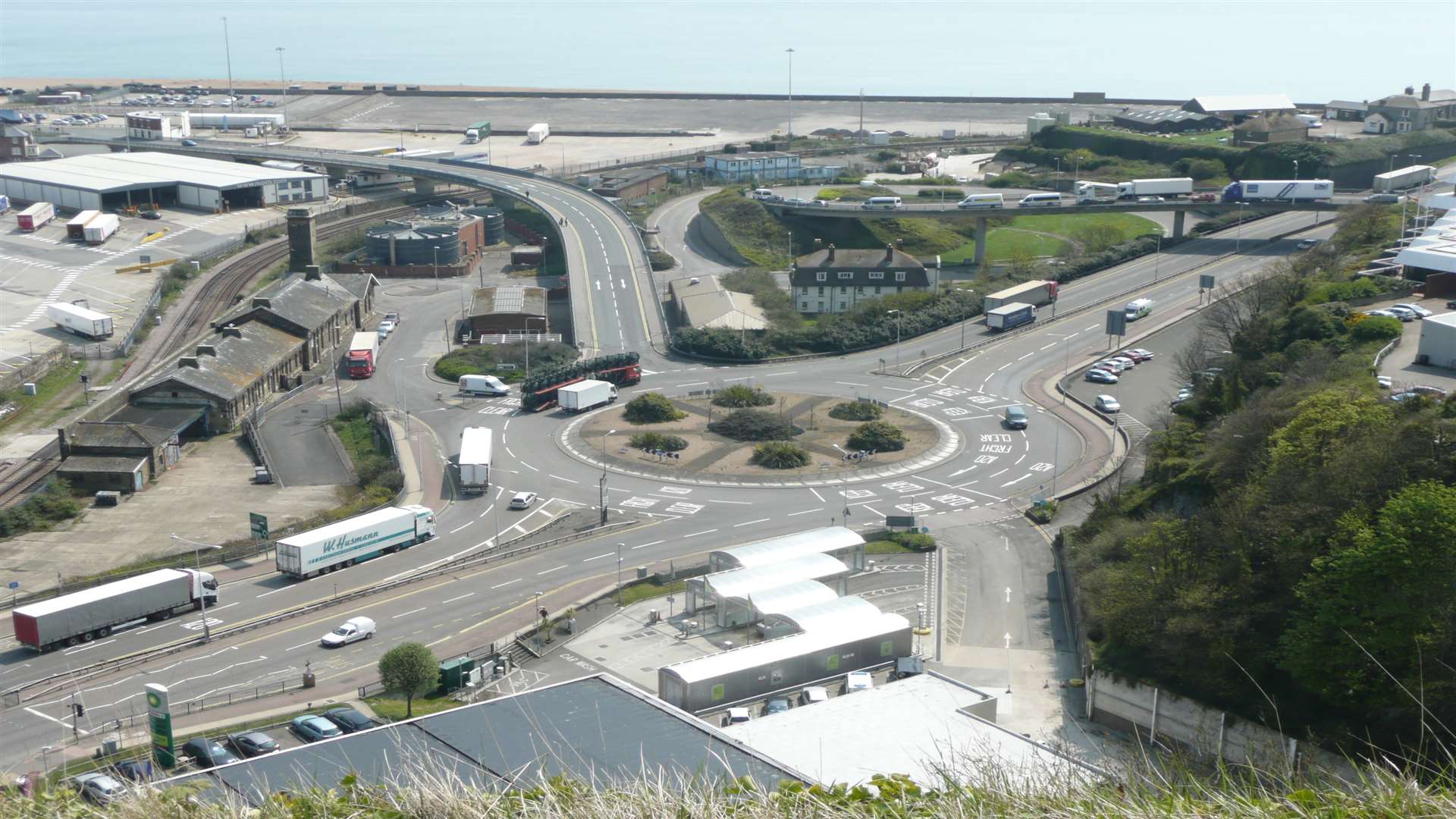 The Limekiln Street roundabout.