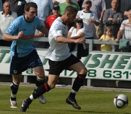 Dartford v Dover Athletic