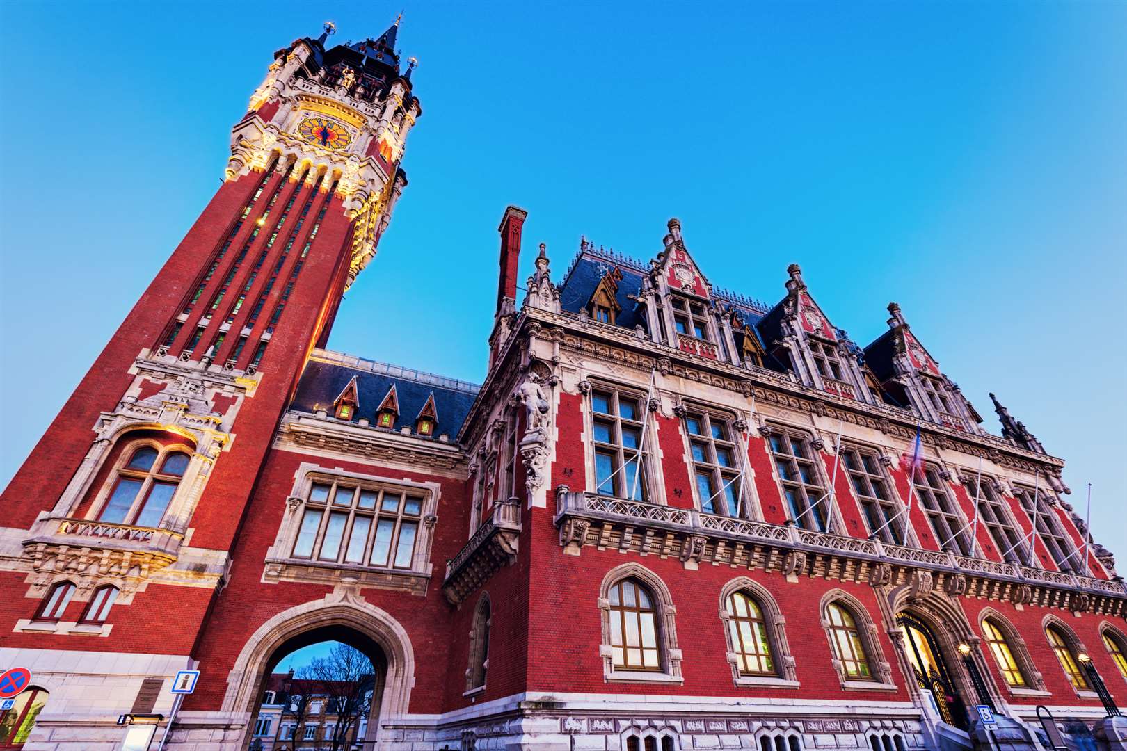 The town hall at Calais