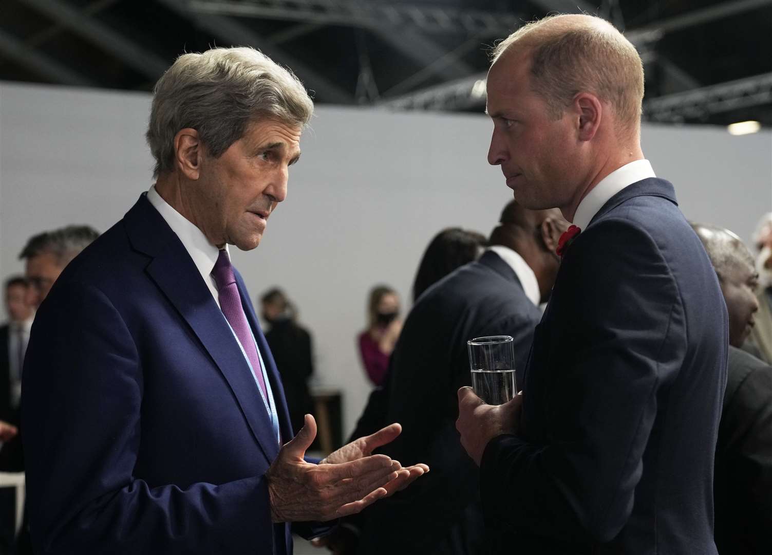 US climate envoy John Kerry (left) chats with the Duke of Cambridge at Cop26 (Alistair Grant/PA)