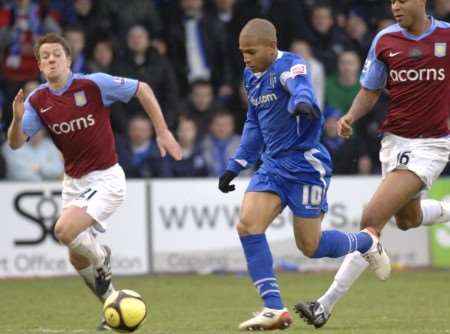 Simeon Jackson lines up the equaliser on Sunday against Aston Villa