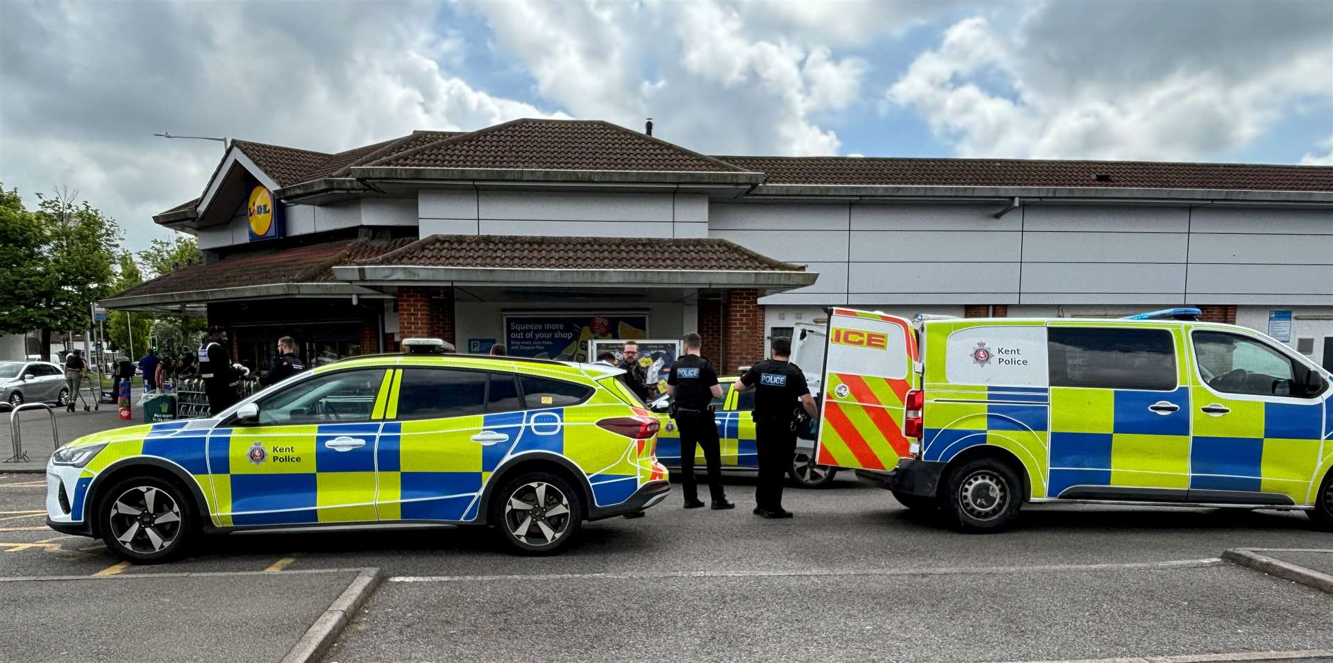 Four police cars were in attendance at Lidl in Ashford last Wednesday. Picture: Joe Harbert