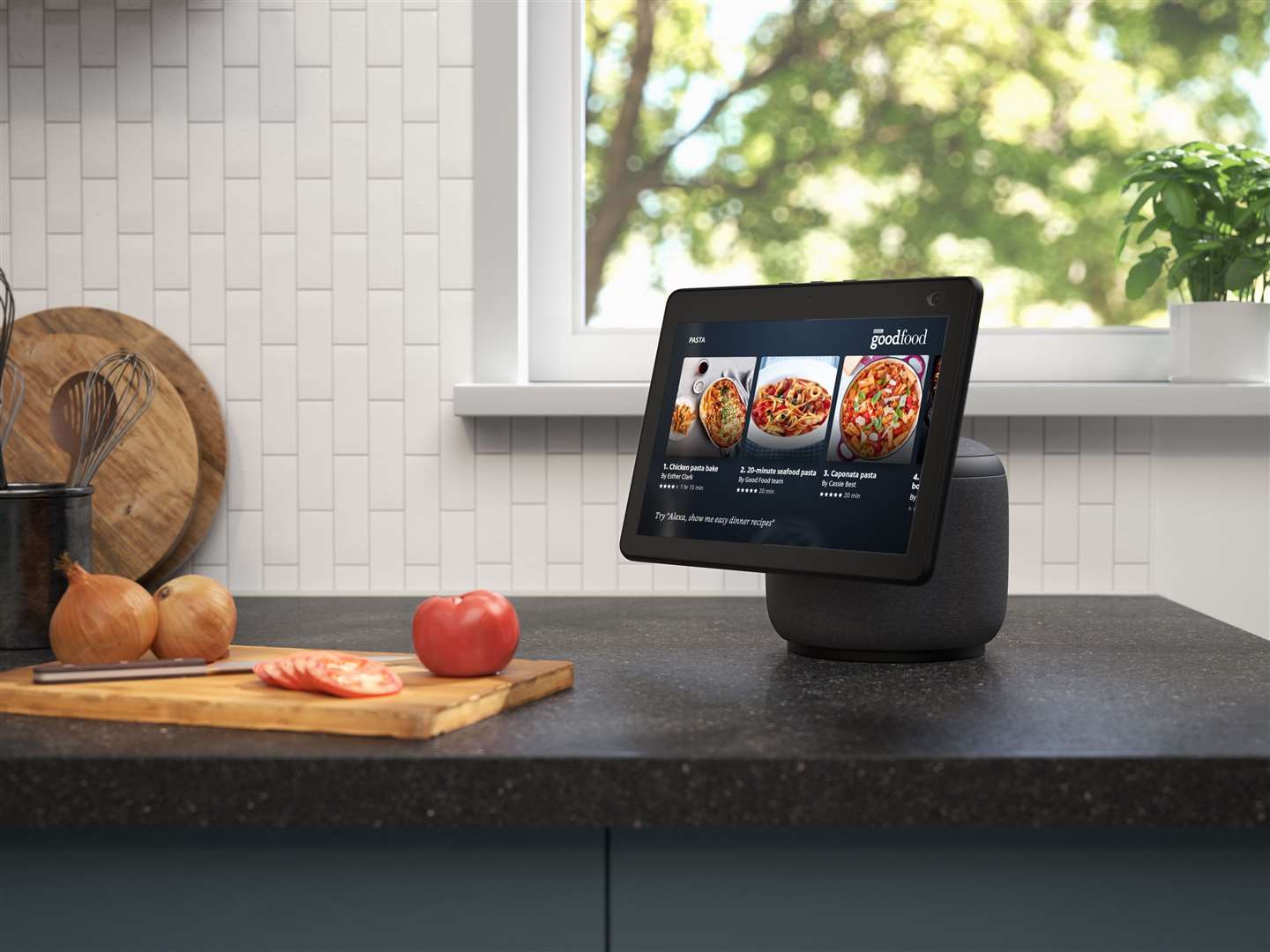 The new Echo Show screen can swivel to follow the user (Amazon)