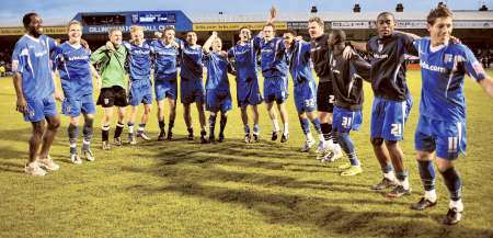 Gills players celebrate