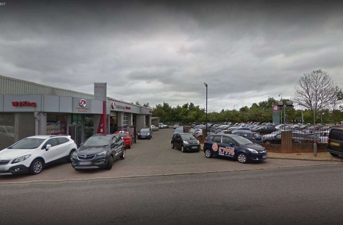 Man Named After Body Found At Wj King Vauxhall Garage On Medway City Estate