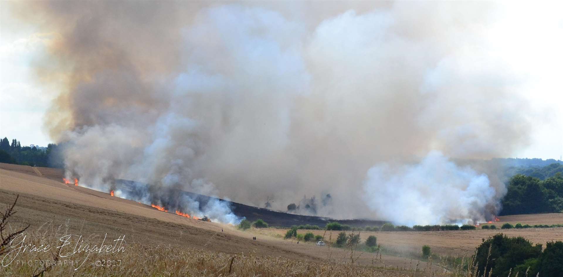 The field fire near Rodmersham Green. Picture: Grace Elizabeth Photography