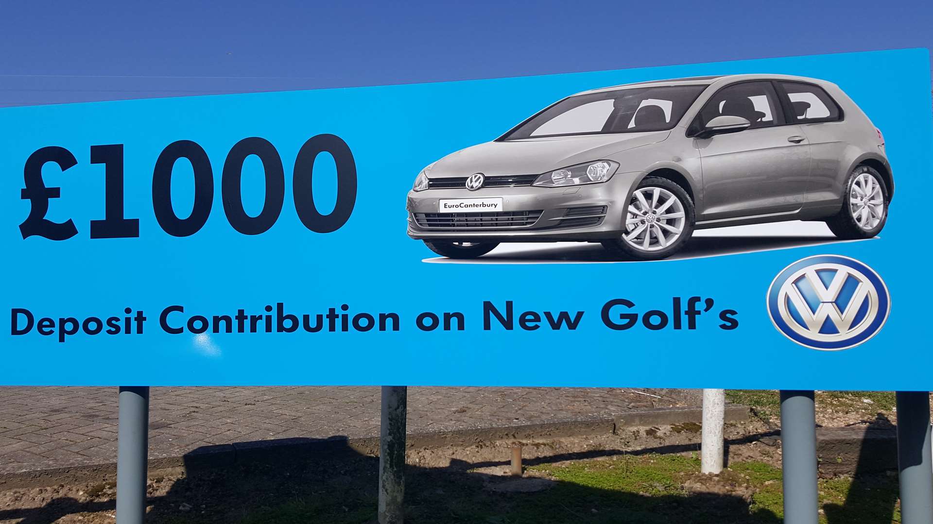 The erroneous “Golf’s” advert in Broad Oak