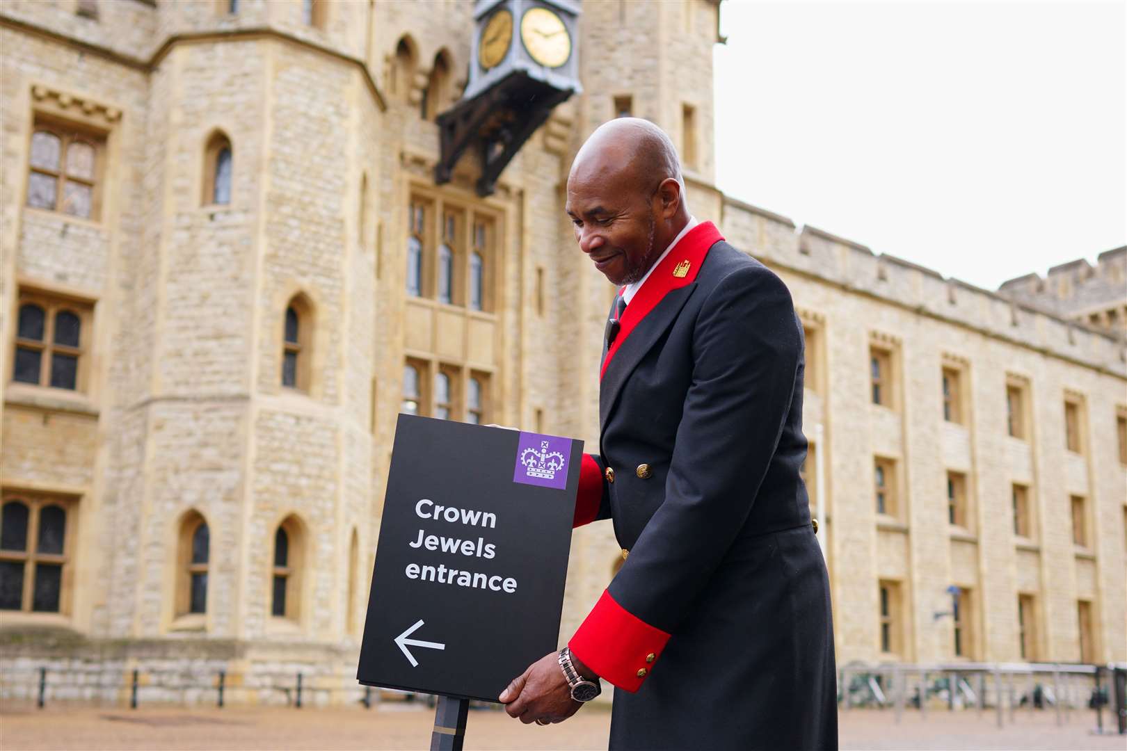 A warden at the Tower of London (Historic Royal Palaces/PA)