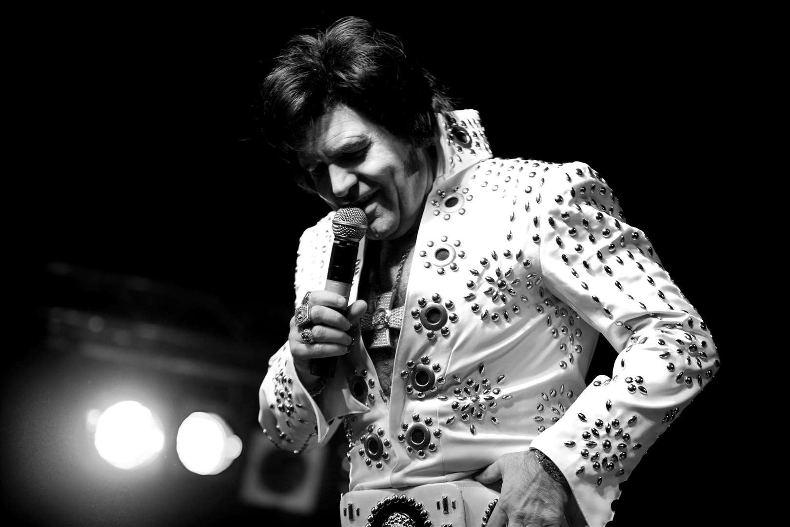 Neil Duncan as Elvis. Picture: Neil Duncan