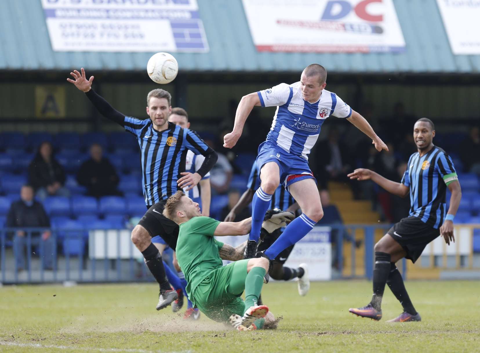 Sheppey in action against Sevenoaks in the Challenge Cup final Picture: Matt Walker