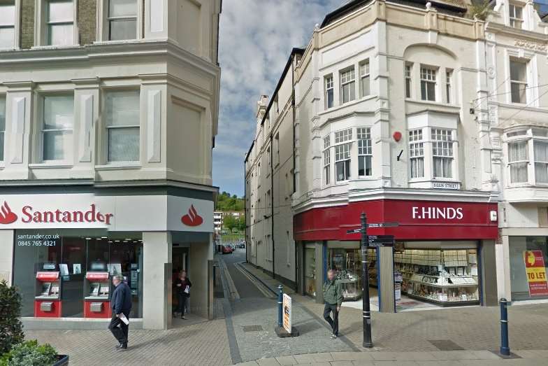 The alleyway where the incident took place.