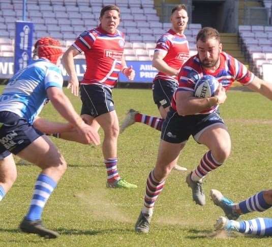 Tonbridge in attack mode against Darlington Mowden Park