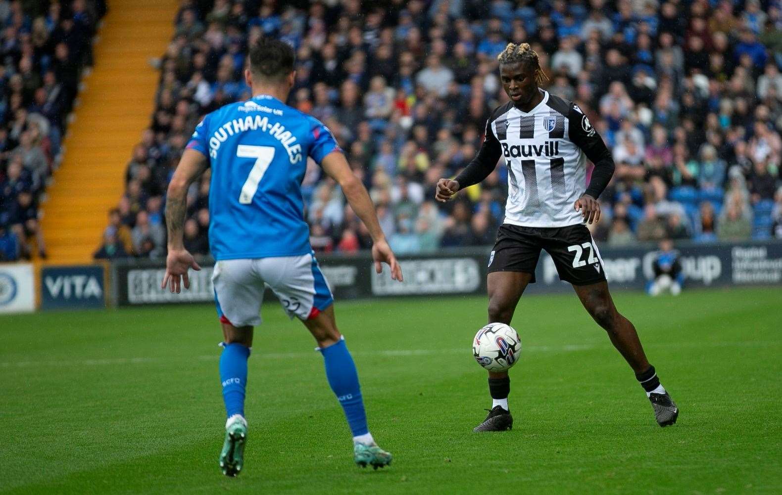 Shad Ogie on his debut for the Gills against Stockport County Picture: @Julian_KPI