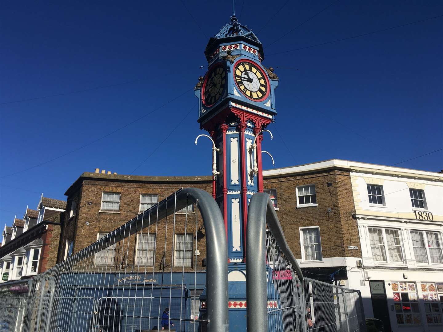 Sheerness clock tower fenced off to shoppers by barriers because of dangerous metal fatigue at the top
