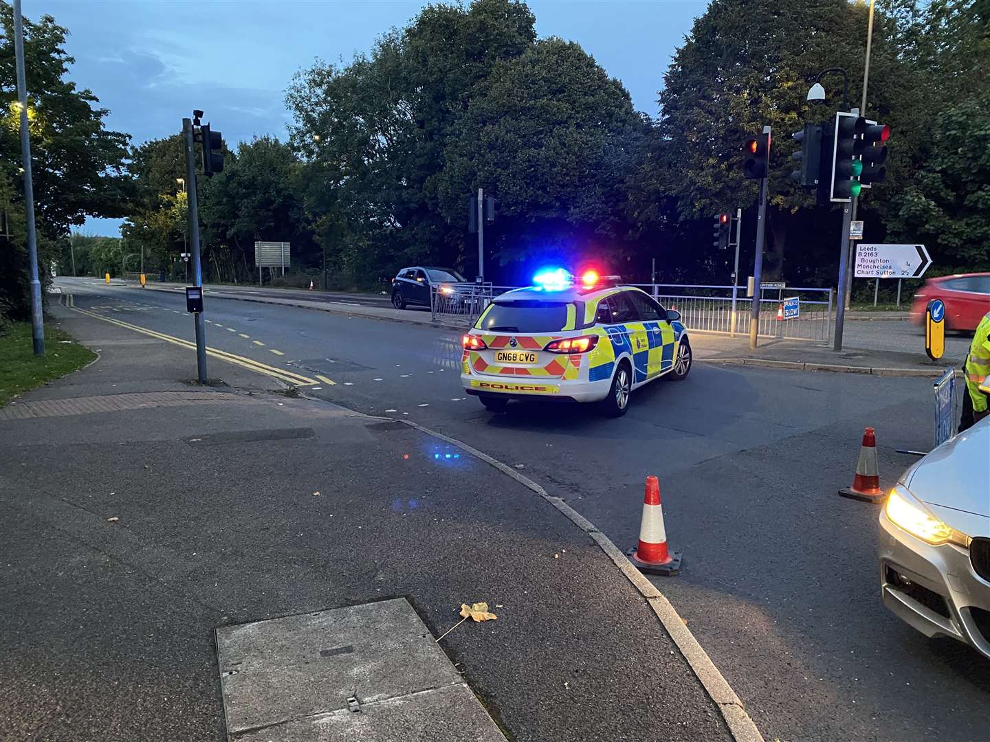 A229 Linton Hill closed after crash in Loose near Maidstone