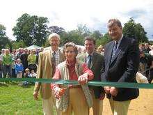 Landowner Pauline Moore cuts the ribbon