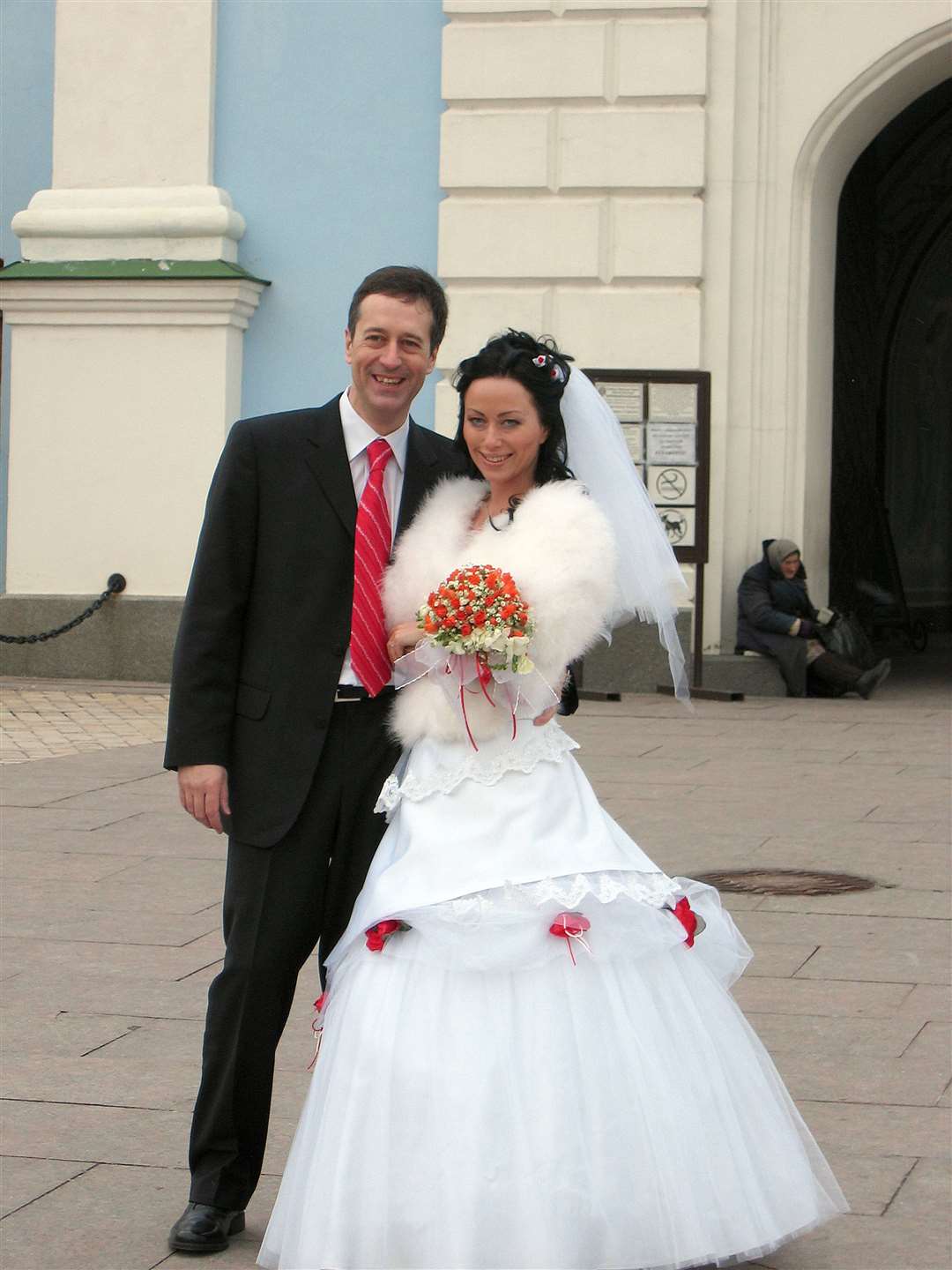 Barry Pring and Ganna Ziuzina on their wedding day (Shaughan Pring/PA)