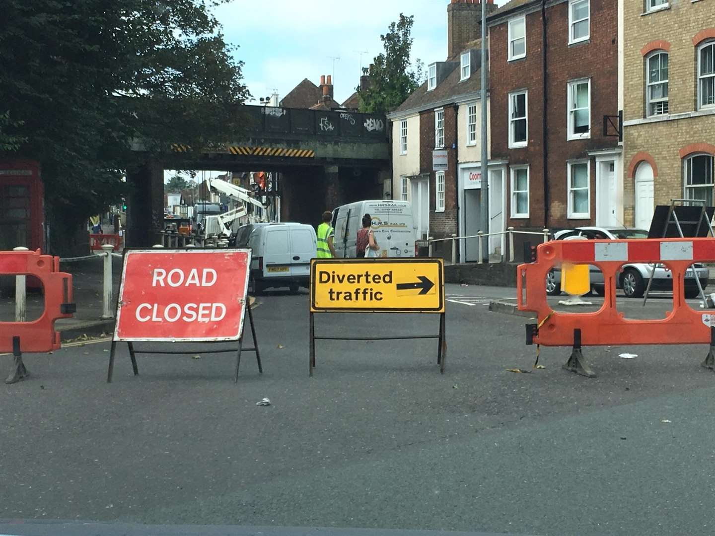 Chaos as Wincheap in Canterbury closed for emergency railway repairs