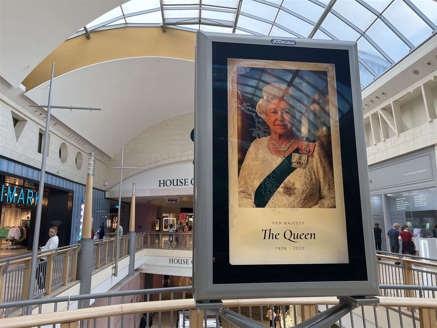 Tributes to Her Majesty Queen Elizabeth II at Bluewater Shopping Centre, in Dartford