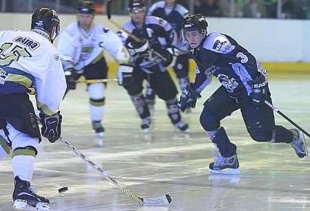 Dan Fudger pressures the Raiders defence in the Premier Cup. Picture courtesy DAVE TREVALLION