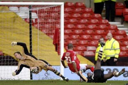 Junior Agogo puts Forest ahead in the 27th minute. Picture: MATT WALKER